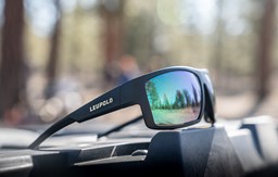 Zeige Produkte für Kategorie Eyewear Bild für Kategorie Eyewear